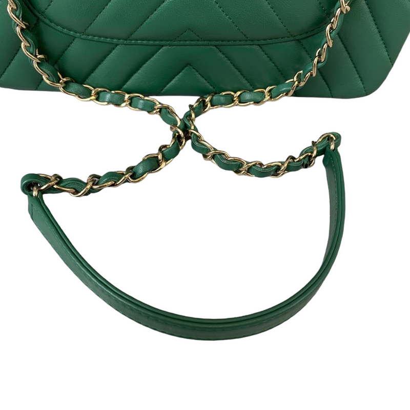 Small Trendy CC Flap Lambskin Green GHW