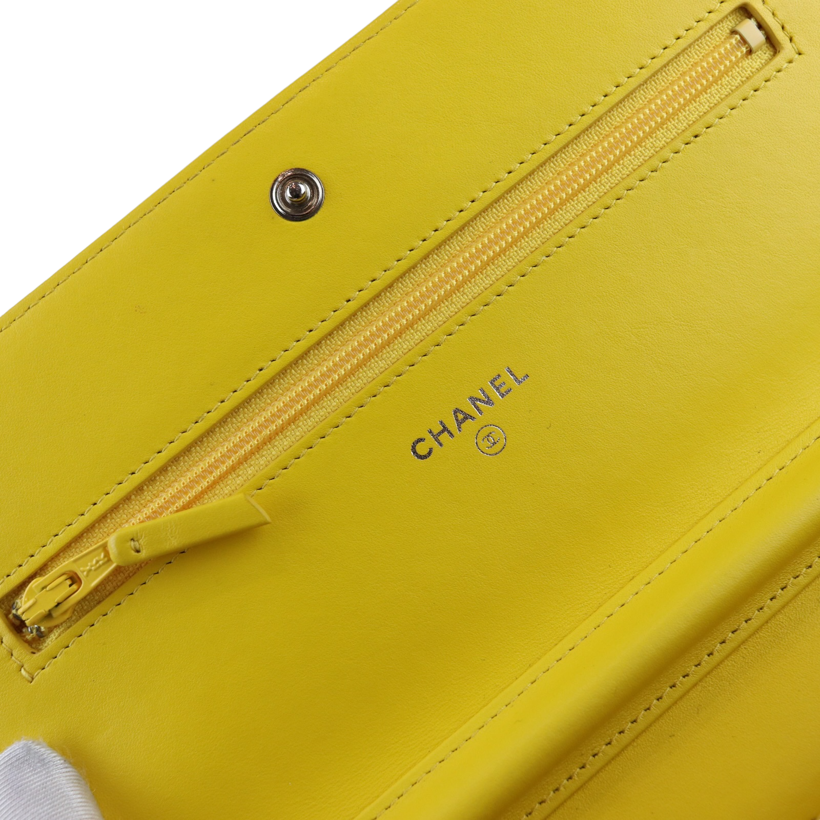 国内即発 CHANEL カメリア ラウンドジップ zip wallet イエロー ≪新品≫ CHANEL シャネル 2022年春夏プレコレクション ジップ