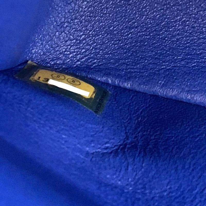 Classic Flap Medium Lambskin Blue SHW