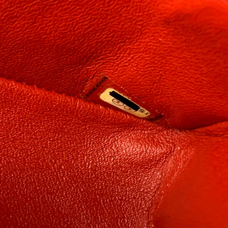 Classic Medium Flap Lambskin Flap Red SHW