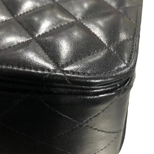 Vintage Turn Lock Flap Lambskin Black GHW