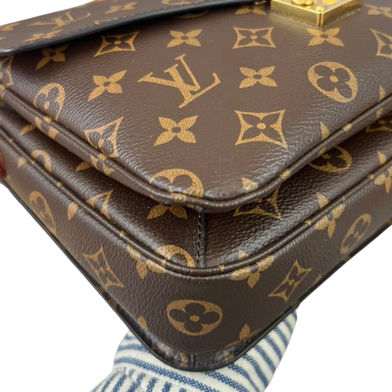 LOUIS VUITTON Monogram Pochette Metis 215323