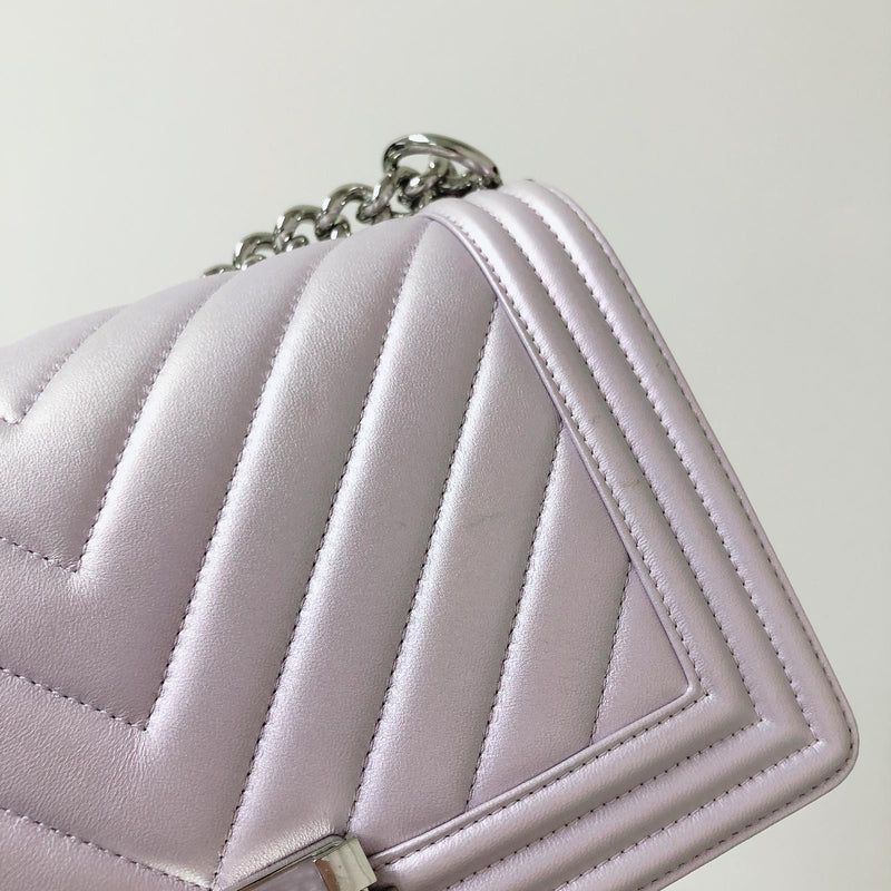 Chanel Medium Pink Chevron Pochette Boy Bag 2015-6