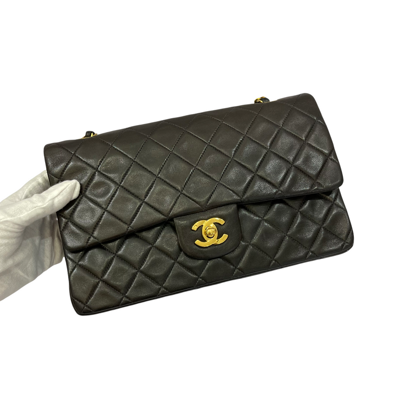 Vintage Classic Flap Medium Lambskin Black GHW