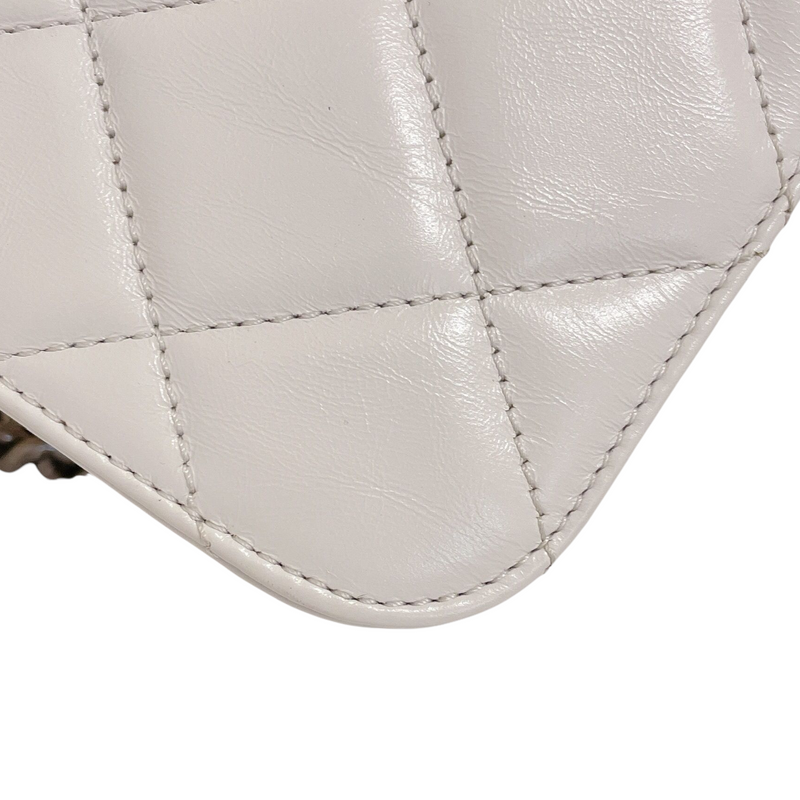 Perfect Edge Flap Calfskin White RHW