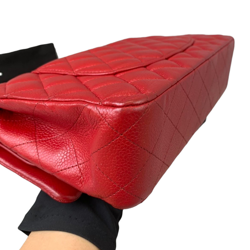 Classic Flap Caviar Medium Red SHW