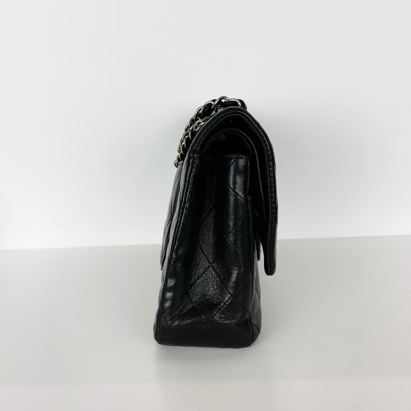 Classic Flap Medium Lambskin Black SHW