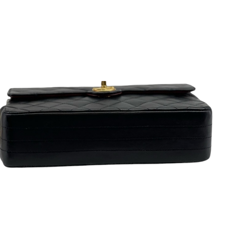 Circle Lock Flap CC Lambskin Black GHW