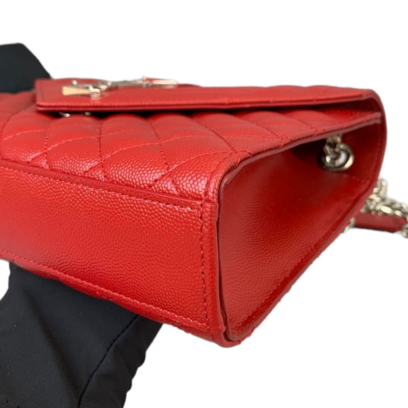 Medium Envelope Grain de Poudre Red GHW