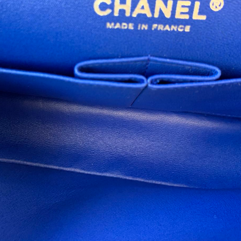 Classic Flap Medium Lambskin Blue SHW