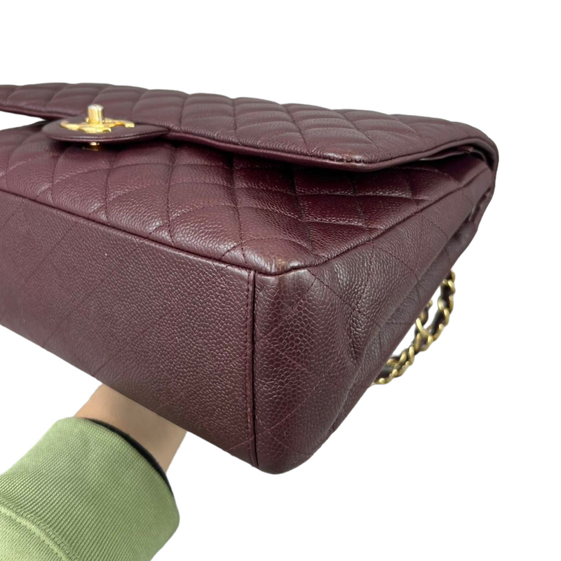 Double Flap Maxi Caviar Burgundy GHW
