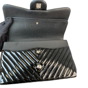 Double Flap Jumbo Chevron Patent Black SHW