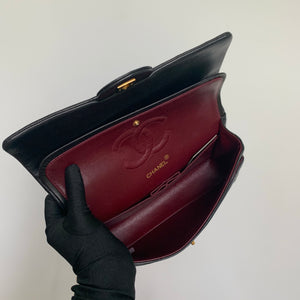 Vintage Lambskin Double Flap M/L with GHW In black