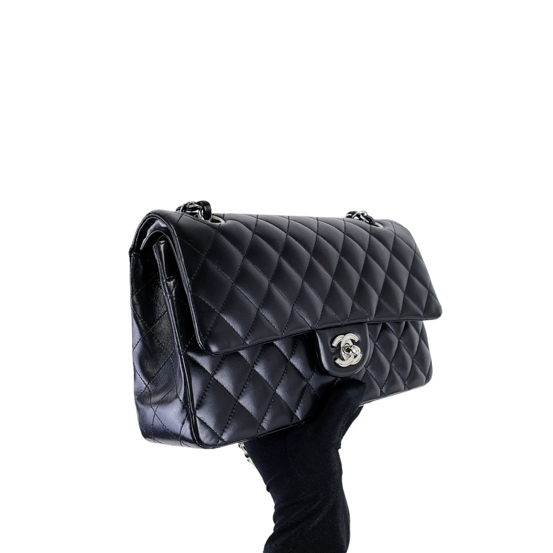 Medium Classic Double Flap Lambskin Black SHW