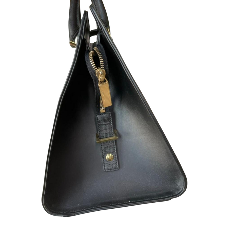 Textured Calfskin Medium Classic Y Black GHW