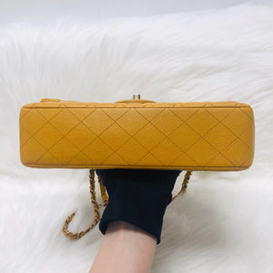 Classic Flap M/L Yellow Lambskin with GHW