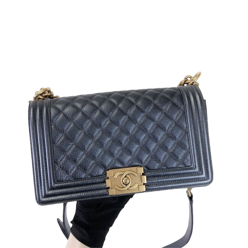 Boy Medium Calfskin Pearl Charcoal GHW