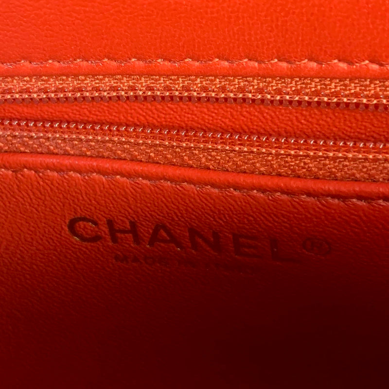 Small Trendy CC Chevron Lambskin Red GHW