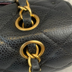 Medium Classic Flap Caviar Black GHW
