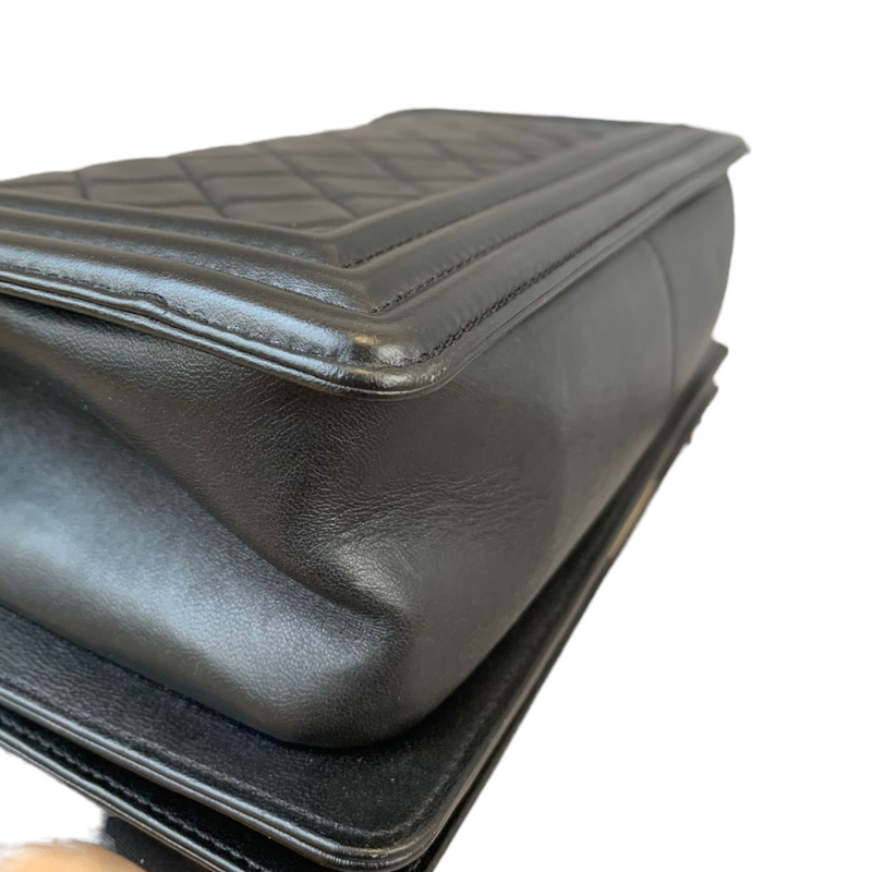 Boy Old Medium Lambskin Black GHW