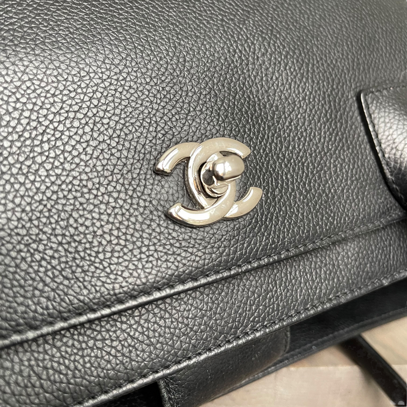 CHANEL calfskin cerf executive tote