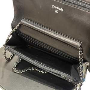 Classic Wallet on Chain Lambskin Black SHW