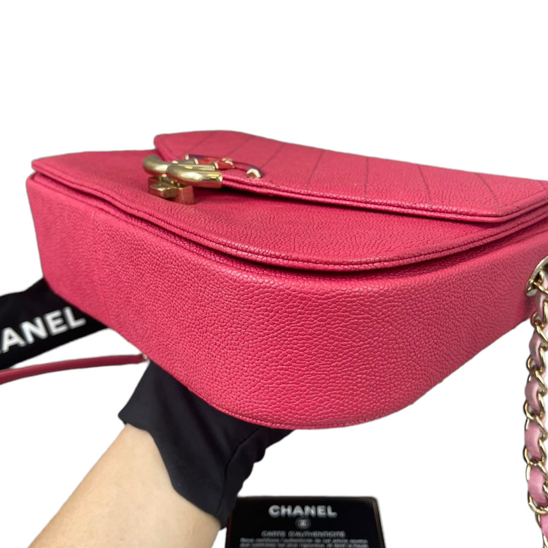 Coco Cuba CC Flap Caviar Red GHW