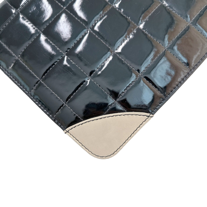 Chocolate Bar Square Patent SHW