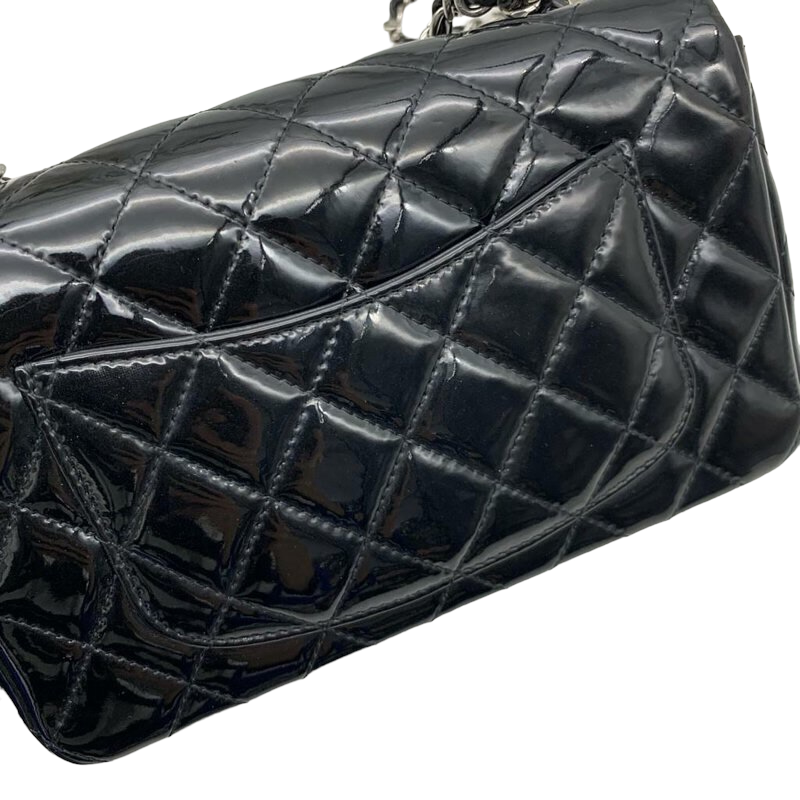 Mini Rectangle Flap Black Patent SHW