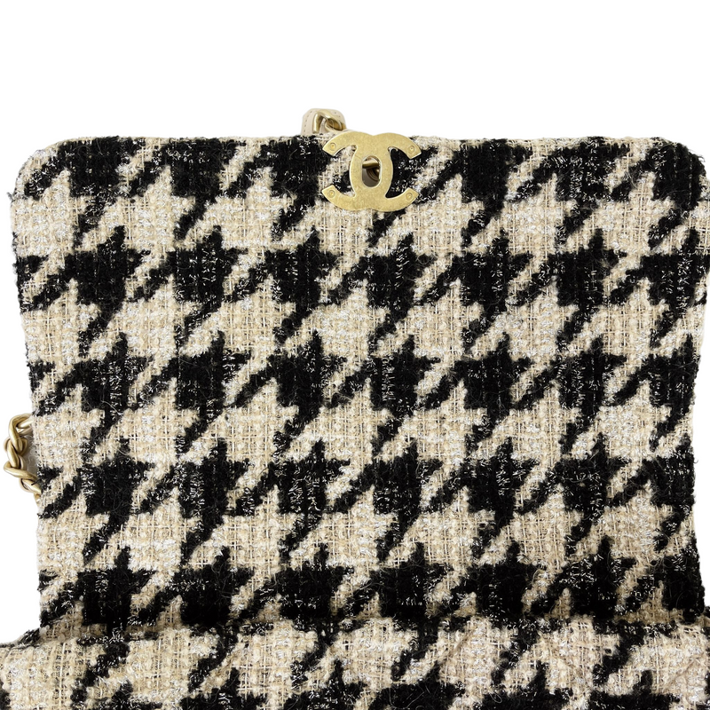 Chanel 19 Medium Tweed Houndstooth Black Beige Mixed Hardware