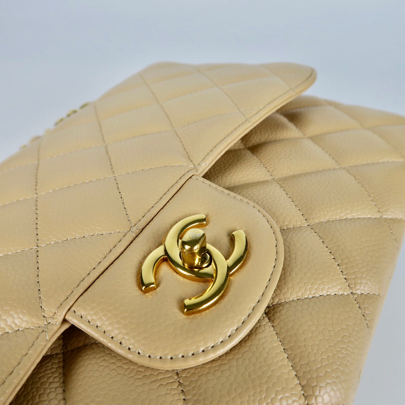 Double Flap Jumbo in Beige Caviar Leather GHW