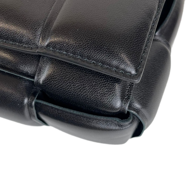 Chain Cassette Bag Leather Black SHW