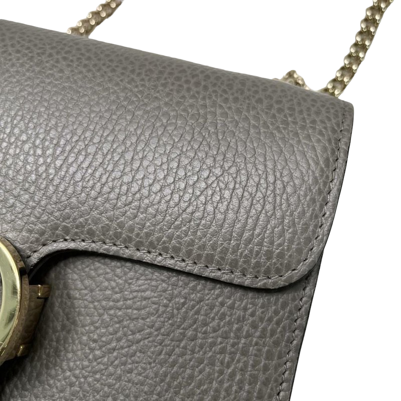 Small Interlocking GG Calfskin Grey GHW