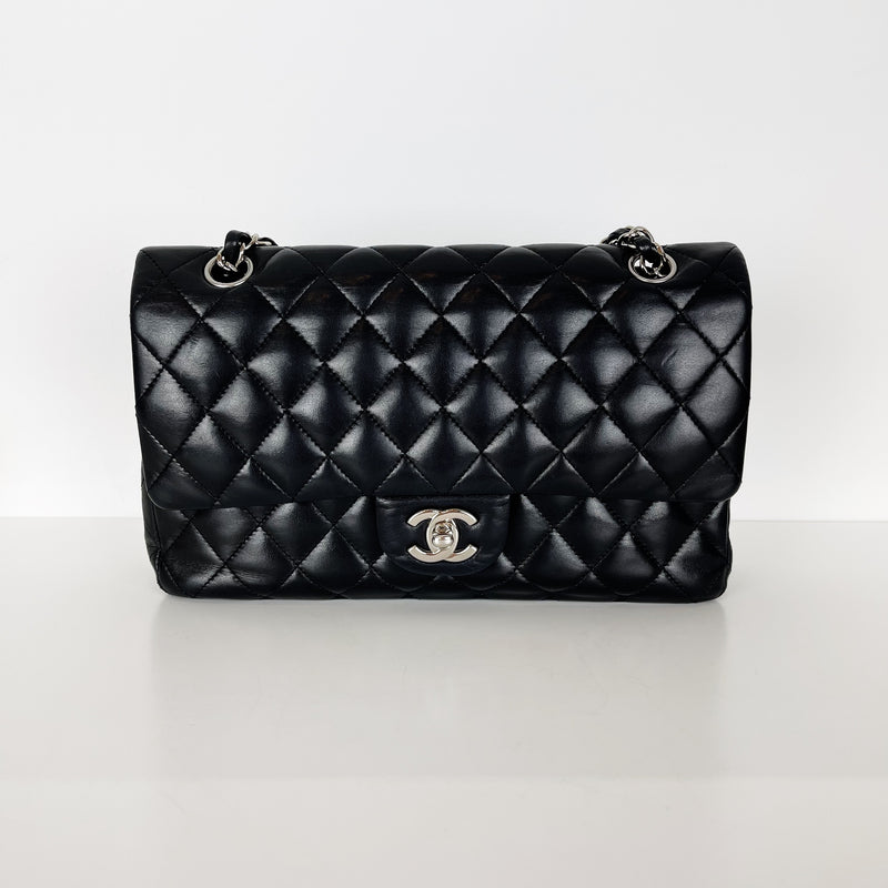 Classic Flap Medium Lambskin Black SHW