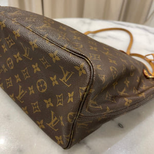 Neverfull MM Monogram Canvas