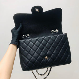 Single Flap Classic Jumbo in Black Caviar with SHW