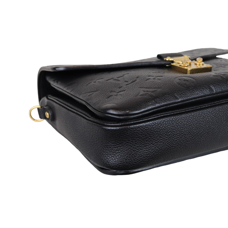 LOUIS VUITTON Empreinte Pochette Metis Black 1252152