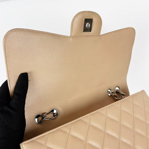 Single Flap Jumbo in Beige Caviar with SHW