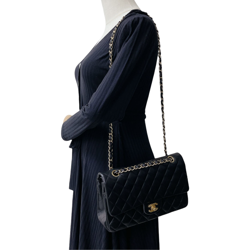 Classic Flap Medium Lambskin Black GHW