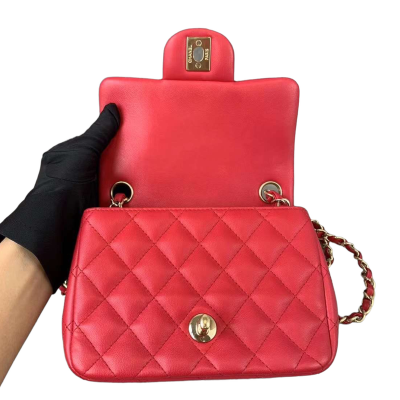 Chanel red 2025 square mini