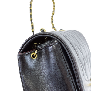 Small Classic Diana flap Black Lambskin GHW