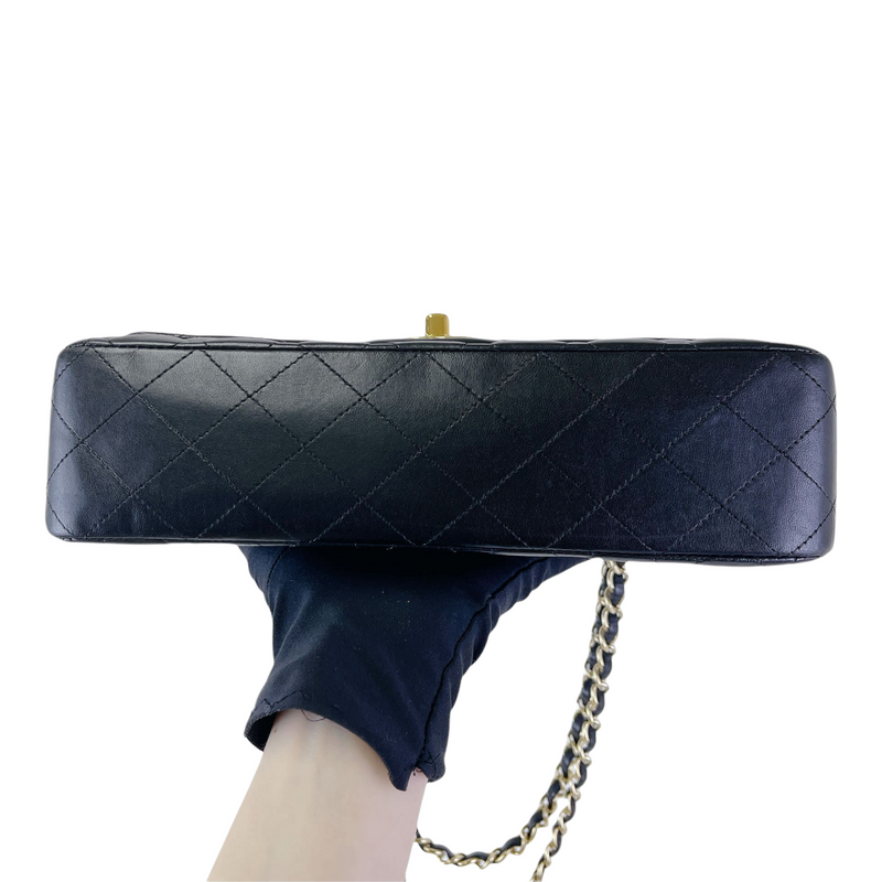 Classic Flap Medium Lambskin Black GHW