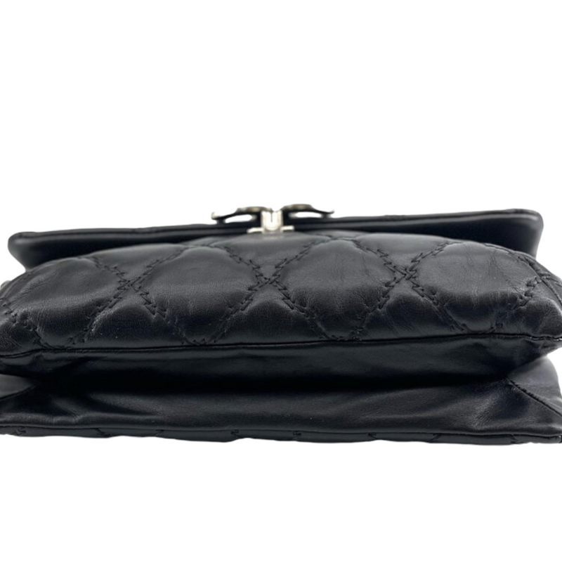 Timeless Chanel medium flat bag, seasonal Black Leather ref.418592