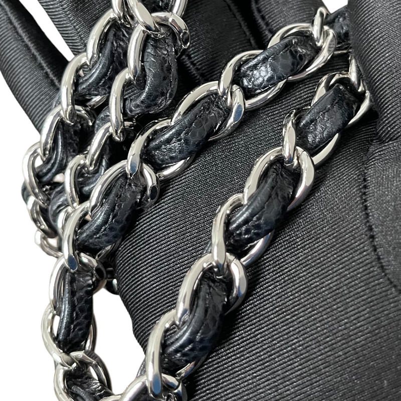 CHANEL Classic Black Quilted Caviar SHW Silver Chain Jumbo Large