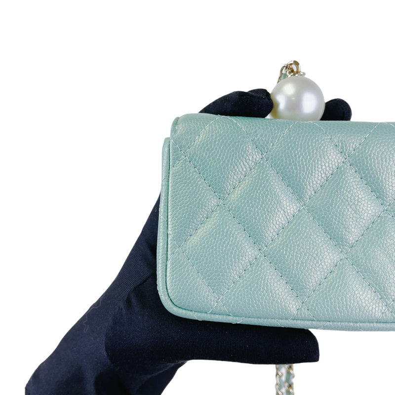 Caviar Quilted Pearl Card Holder Caviar Blue GHW