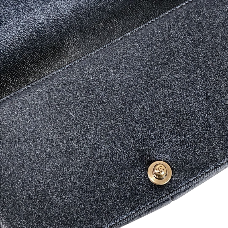 Boy Medium Calfskin Pearl Charcoal GHW