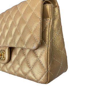 Classic Medium Flap Caviar Gold GHW