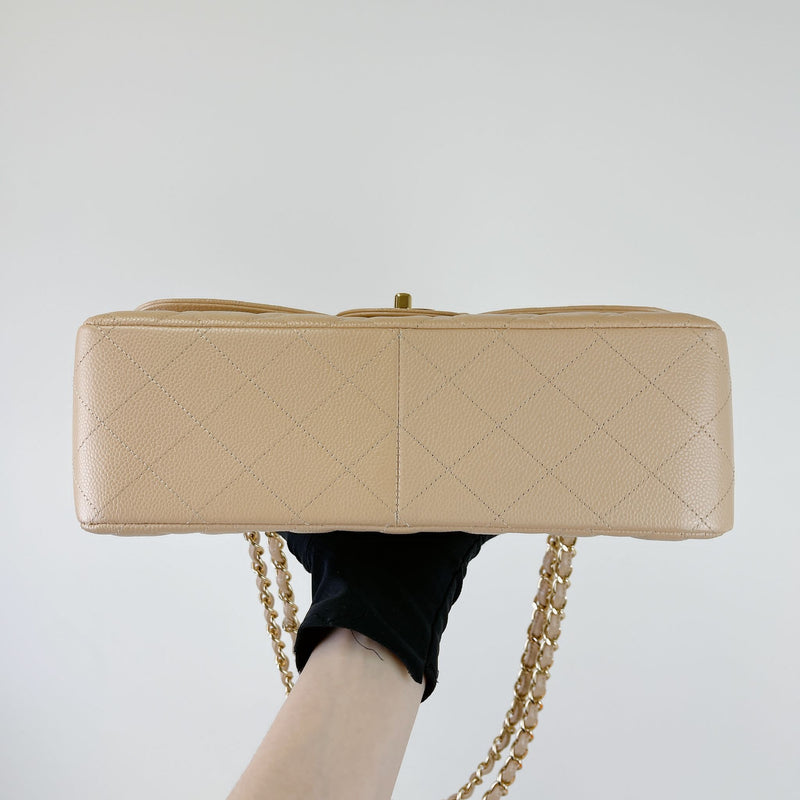 Double Flap Jumbo Caviar Beige GHW