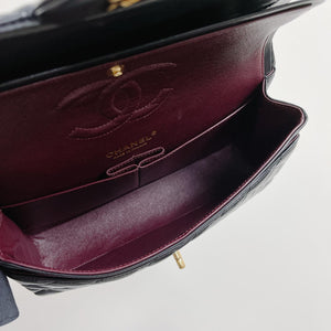 Classic Flap Medium Lambskin Black GHW