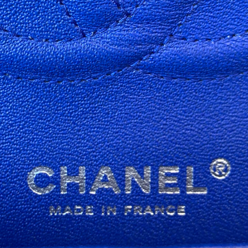 Classic Flap Medium Lambskin Blue SHW